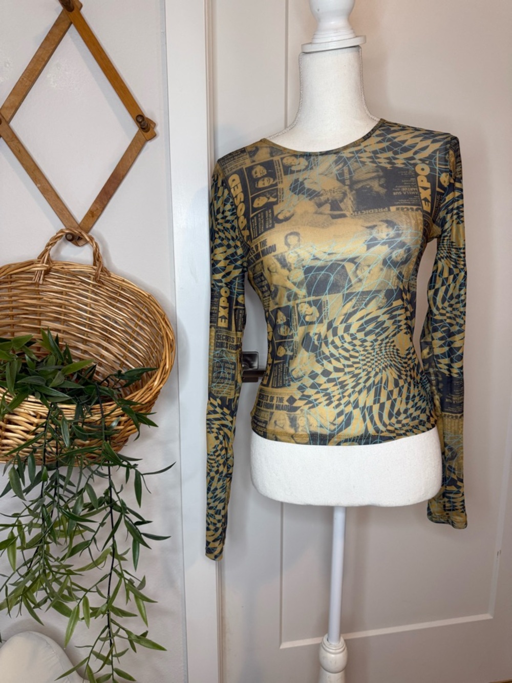 Miaou Mesh Long Sleeve Graphic Top Sheer Y2K Abstract Print